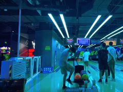-世代星球·保龄球·镭战真人CS·团建(杨浦店)