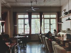 -雕刻时光咖啡馆(交大店)