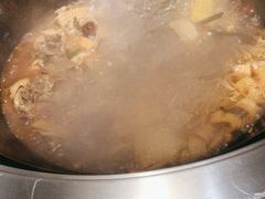 -锅老头海鲜铁锅炖