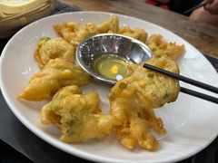 炸南瓜花-三锅莊·牦牛肉火锅·香格里拉特色藏餐宴请餐厅(昆明创始店)