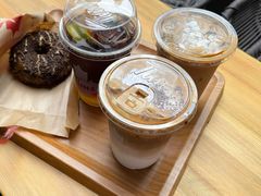 甜甜圈-Tims天好咖啡·贝果(雁展路万象天地店)