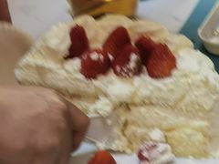 -红宝石·鲜奶小方·海派西点房(控江店)