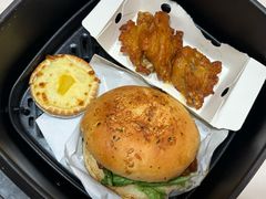 -必胜客(联投东方店)