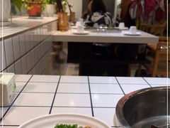 -蛙一刀·麻椒鱼火锅(金仙桥店)