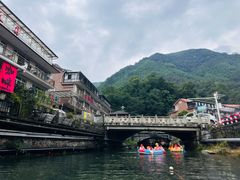 -藏龙百瀑漂流