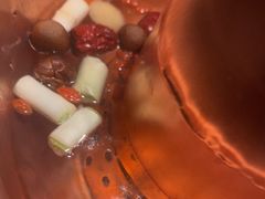 -老墙根涮肉·铜锅·烧烤(欢乐谷·王四营店)