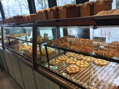 -Dough&Joe团憩(瑞虹天地月亮湾店)