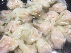 -真真鲜馄饨店(启蒙路店)