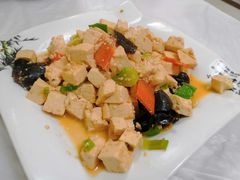 -宾朋海鲜特色美食餐厅·纯手工鲅鱼水饺(兴海路店)