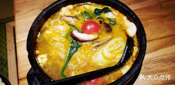 九田家果木烤肉(宝龙店)辛拉面图片