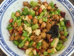 辣子鸡丁煮馍（普通）-老西安韩记三鲜煮馍(四府街店)
