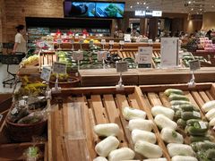 -七鲜超市(瑞虹天地太阳宫店)