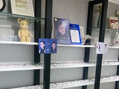 -瑞司视光眼镜·蔡司战略合作眼镜店(新街口店)