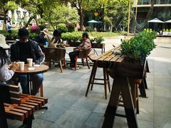 -星巴克臻选(杭州嘉里中心1F店)