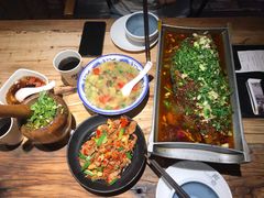 -树厨贵州菜(大十字店)