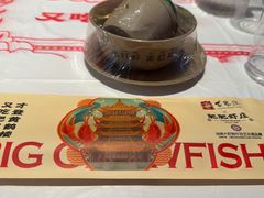 -肥肥虾庄·金牌油焖大虾(汉街SKP店)