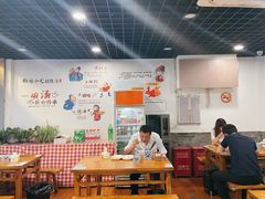 大堂-张小文胡辣汤(龙柏新村店)