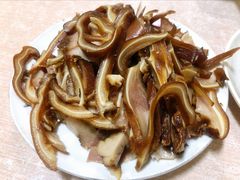 熏猪耳朵-宝光熏肉鞋底火烧(新街口店)