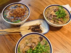 -云阿蛮云南生烫牛肉米线(奉贤路店)