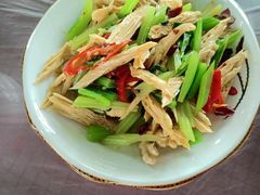 -照金特色农家乐