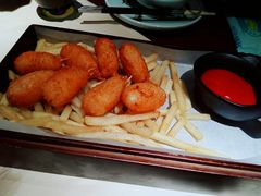 -佬麻雀·新湘菜(珠海金发购物中心店)