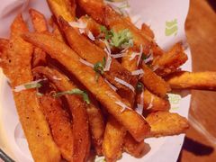 -JINNS锦时 steak&pizza(浸信会礼拜堂旧址店)