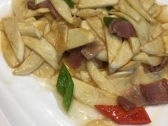 -红泥美食坊(良安路店)