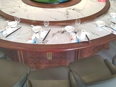 -今鲜源酒店·海鲜锅贴青岛菜(新湛路店)