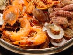 -锅老头海鲜铁锅炖