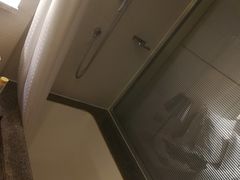 -上海虹桥西郊假日酒店