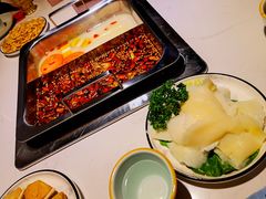 -渝蛙先生领鲜美蛙老火锅