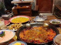 -旧街市鲜货老火锅(大光路店)