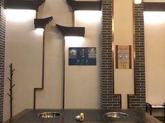 大堂-仁虎老火锅(黄泥磅店)