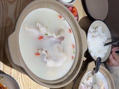 -叁煨蹄花·下饭盐帮菜(人民广场店)