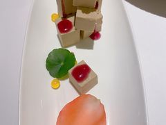 -悦泰环球美食自助(金茂旗舰店)
