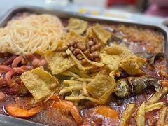-在巷子里的烤肉店·螺蛳粉烤鱼·牛蛙(和美城店)