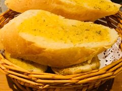 蒜香面包-新贝乐意大利餐厅(苏州中心店)