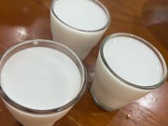 -老何家后安粉·糟粕醋海鲜火锅(三亚湾椰梦长廊店)