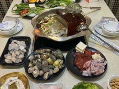 -尚品海鲜肥牛自助火锅(湖明店)