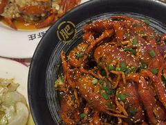-肥肥虾庄·金牌油焖大虾(汉口城市广场店)