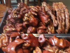 -老鼎万春卤菜(五代传承创始老店)