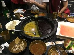 -宽板凳老灶火锅(簋街店)