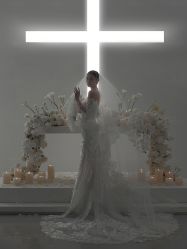 -都市丽人婚纱摄影