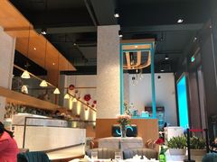 -莎琳娜食品有限公司·蛋糕店
