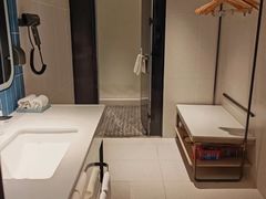 -宜尚酒店(广州上下九永庆坊长寿路地铁站店)