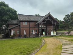 -梁子湖东篱老屋生态庄园