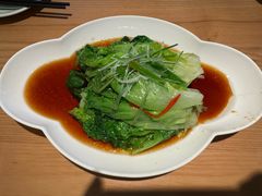 -自己人·宜昌菜(水悦城店)