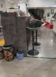 -龙之吻专业刺青·手工耳洞·纹身去色