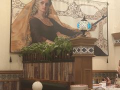 -清真·玛丽亚新疆菜主题餐厅(浙江中路店)