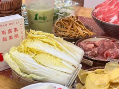 -赵美丽·重庆社区火锅·直营店(火车东站·中豪国际店)